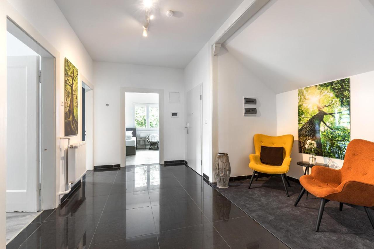 Primera Zimmer Mit Gemeinschaftsbad Singen Exteriör bild