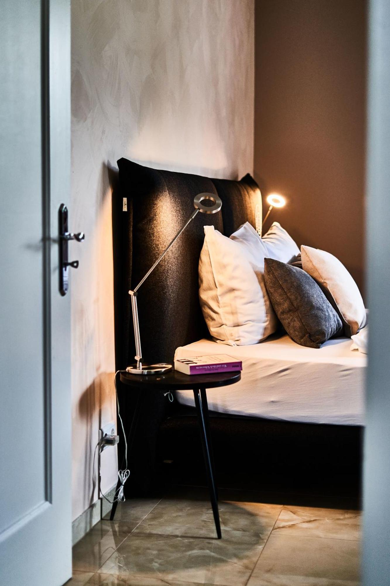 Primera Zimmer Mit Gemeinschaftsbad Singen Exteriör bild