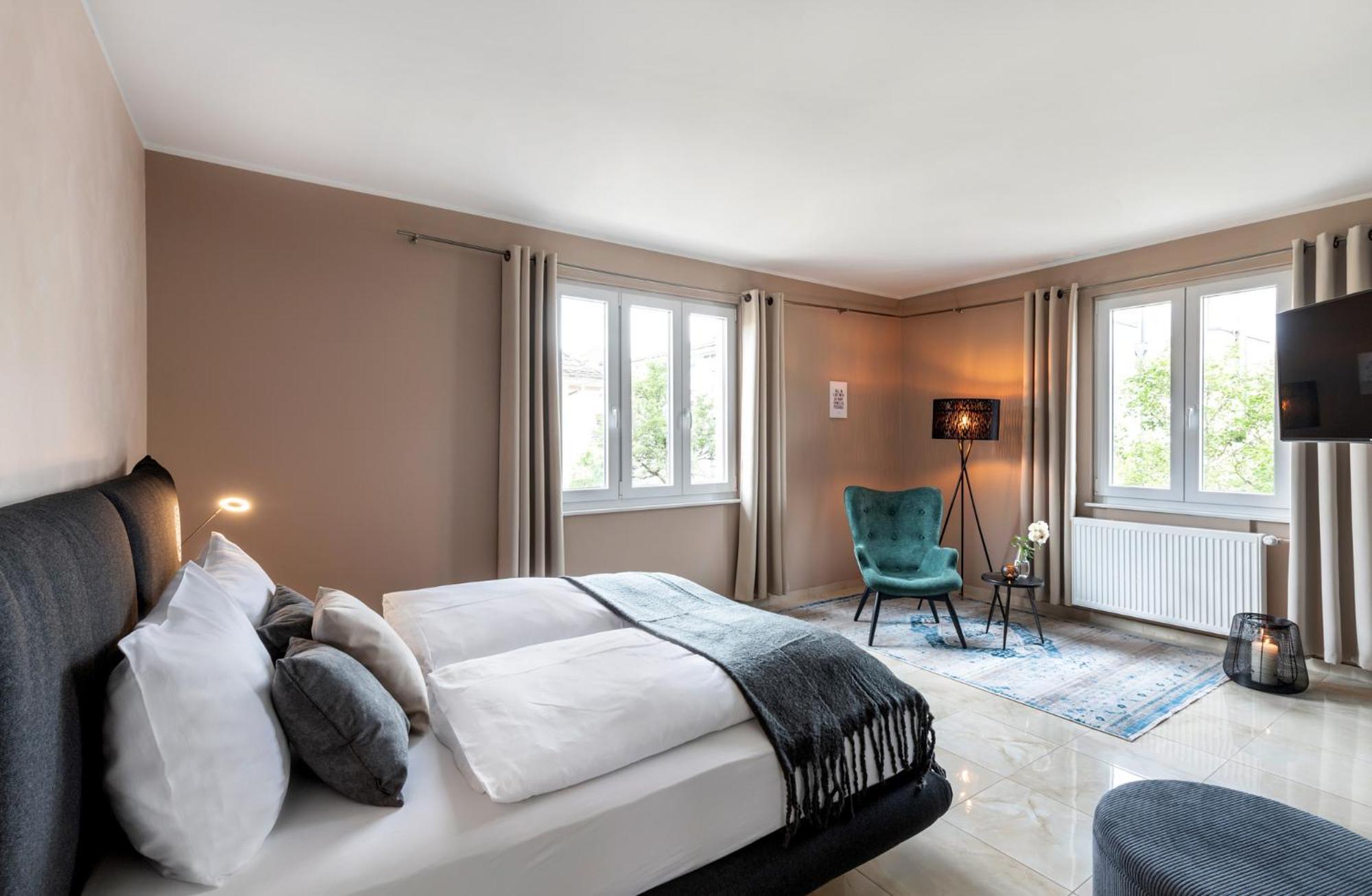 Primera Zimmer Mit Gemeinschaftsbad Singen Exteriör bild